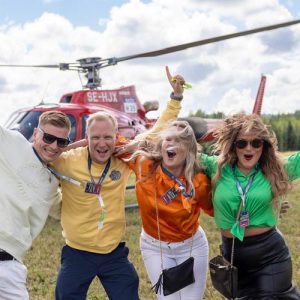 Teiskonen VIP 4 EK helikopteripaketti