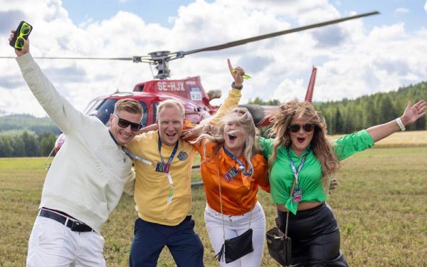 Teiskonen VIP 4 EK helikopteripaketti